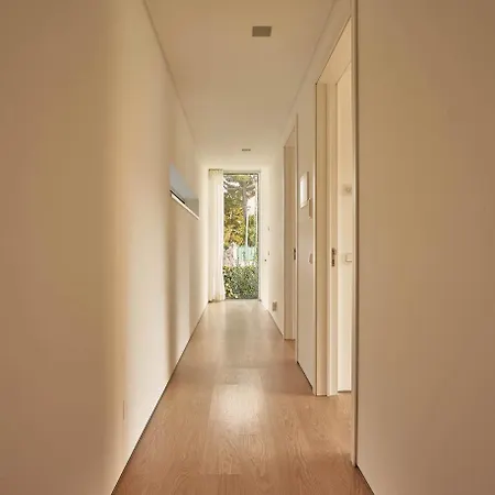 Checkincheckout Design With Stunning Landscape וילה
